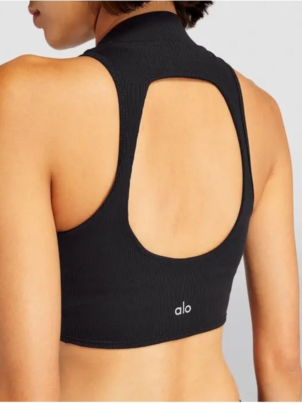 Alo Yoga Goddess Ribbed Cropped Dynamite Bra in black